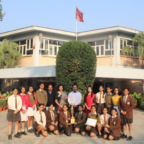 Apeejay School Noida, Noida - Uniform Application 1