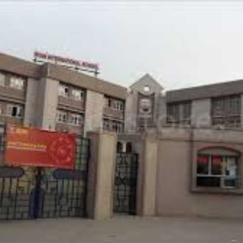Ryan International School, Faridabad - Uniform Application 3