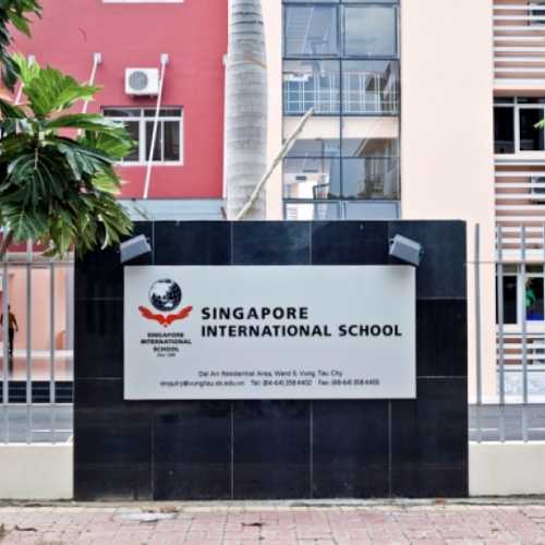 Singapore International School, Mumbai - Uniform Application 1