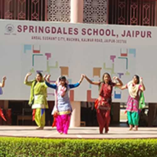 Springdales School , Jaipur - Uniform Application 3