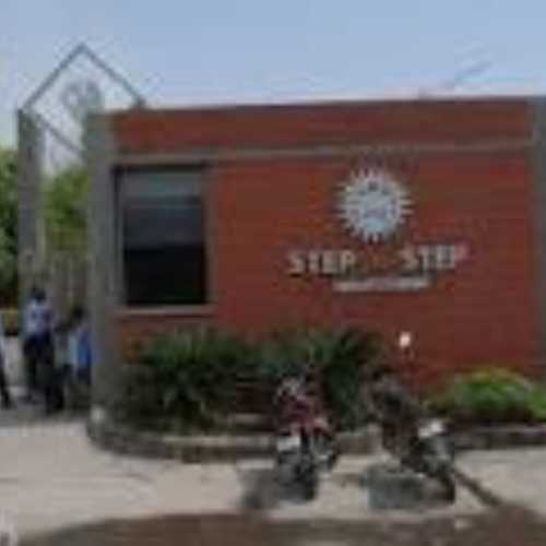 Step by Step School Noida, Noida - Uniform Application 2