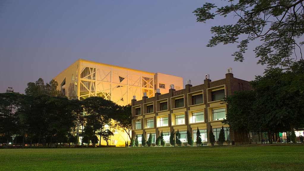 IMT Ghaziabad Institute of Management Technology